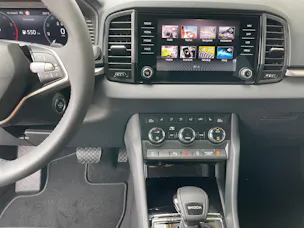 Škoda Karoq 1.5 TSI Selection DSG