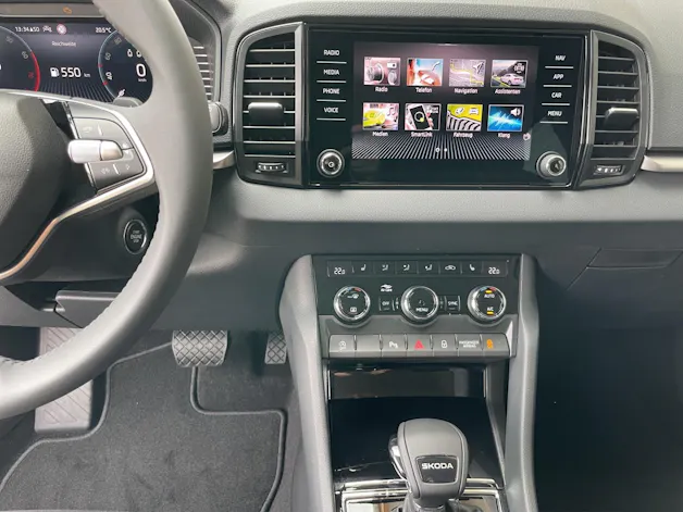 Škoda Karoq 1.5 TSI Selection DSG