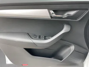Škoda Karoq 1.5 TSI Selection DSG