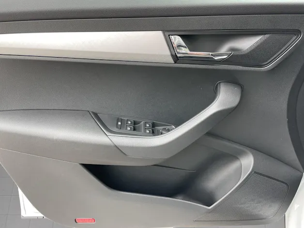 Škoda Karoq 1.5 TSI Selection DSG