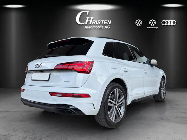 Audi Q5 50 TFSI e PHEV Black Edition quattro S-tronic