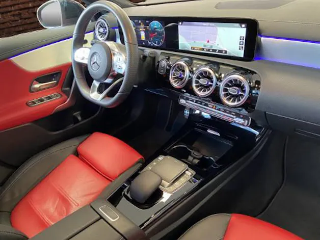 Mercedes-Benz CLA 200 8G AMG Line 4M
