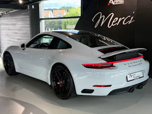Porsche 911 Carrera 4 GTS PDK