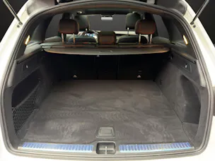 MERCEDES-BENZ GLC 200 AMG Line 4Matic