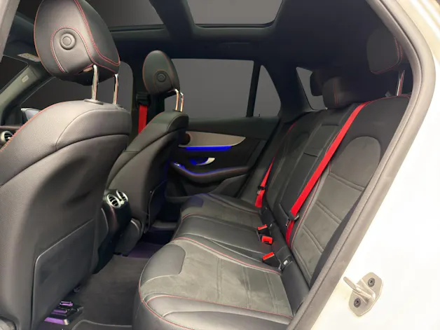 MERCEDES-BENZ GLC 200 AMG Line 4Matic