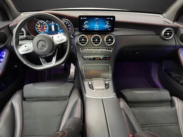 MERCEDES-BENZ GLC 200 AMG Line 4Matic