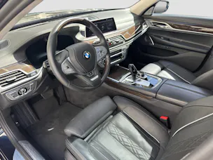 BMW M760Li xDrive Sport Getriebe