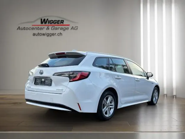 Toyota Corolla TS 1.8 HSDComfort