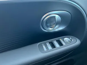 Hyundai Ioniq 9 110kWh Amplia 4WD
