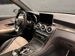 Mercedes-Benz GLC 300 4Matic AMG Line 9G-Tronic