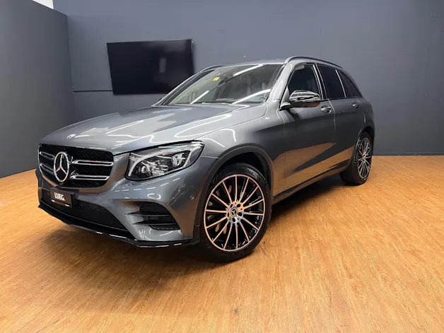 Mercedes-Benz GLC 300 4Matic AMG Line 9G-Tronic