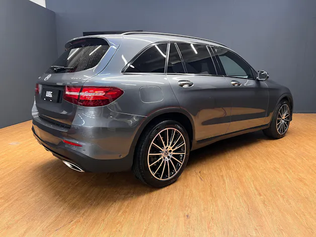 Mercedes-Benz GLC 300 4Matic AMG Line 9G-Tronic