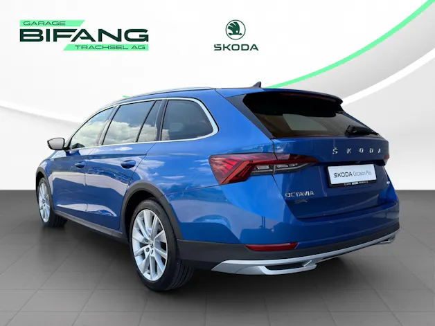 Škoda Octavia Combi 2.0 TDI DSG Scout 4x4