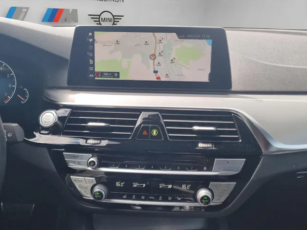 BMW 530i xDrive Touring M Sport