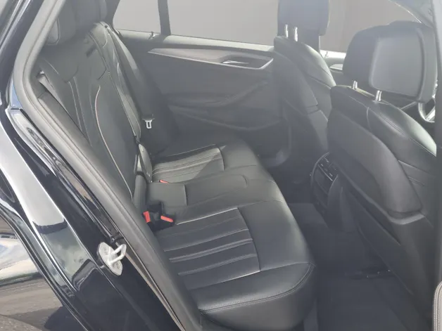 BMW 530i xDrive Touring M Sport