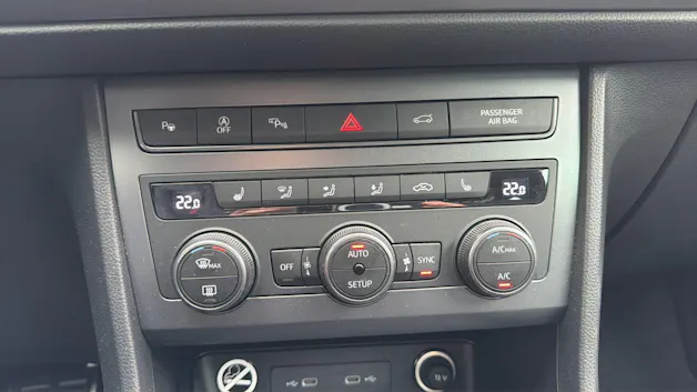 Cupra Ateca 2.0 TSI VZ 4Drive *** TOPAUSSTATTUNG MIT 5 JAHREN CUPRA WERKSGARANTIE **