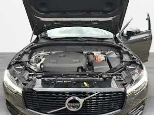 Volvo XC60 T6 eAWD R-Design Geartronic