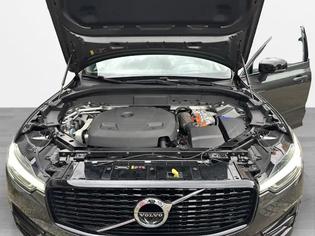 Volvo XC60 T6 eAWD R-Design Geartronic