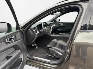 Volvo XC60 T6 eAWD R-Design Geartronic