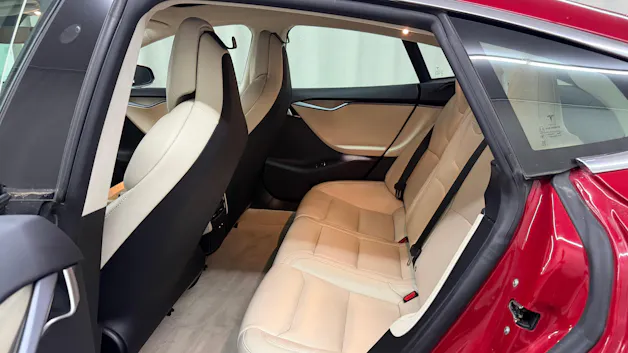 Tesla Model S 100 D