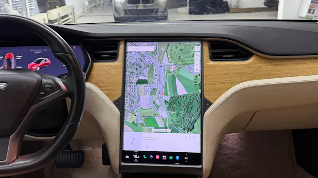 Tesla Model S 100 D