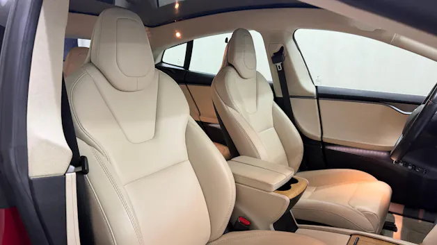 Tesla Model S 100 D
