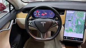 Tesla Model S 100 D