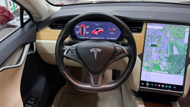 Tesla Model S 100 D
