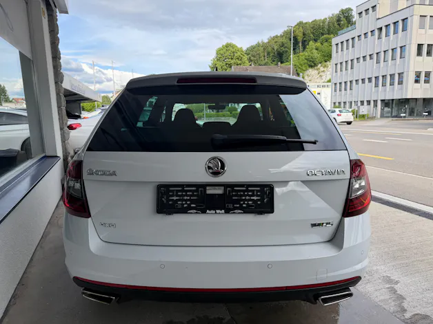 Škoda Octavia Combi 2.0 TDI VRS 4x4 DSG