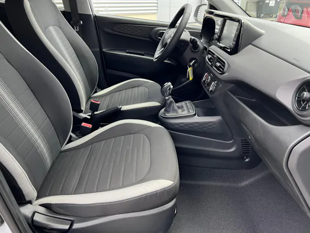 Hyundai i10 1.2 Amplia Aut.