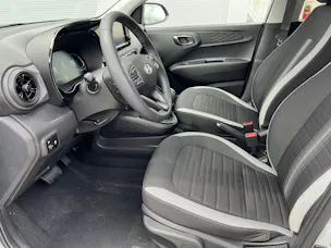 Hyundai i10 1.2 Amplia Aut.