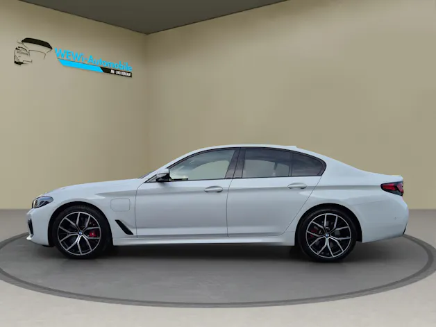BMW 545e xDrive Pure M Sport Steptronic