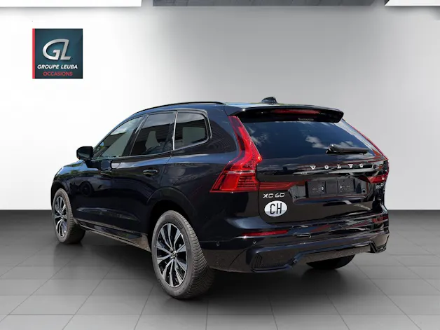 Volvo XC60 B5 B AWD Plus Dark