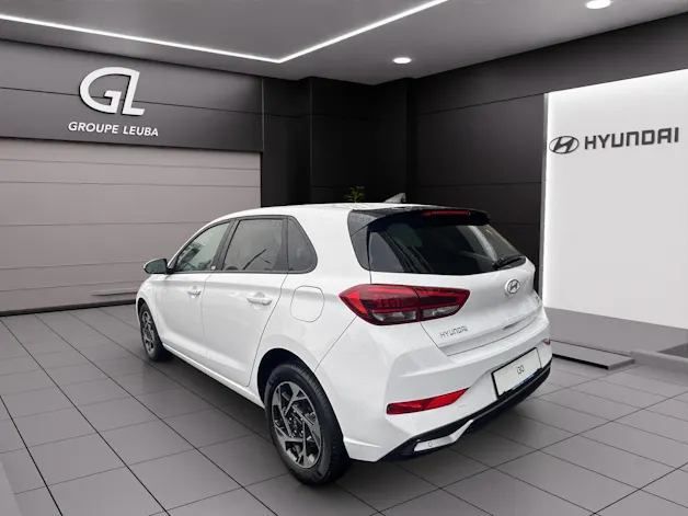 Hyundai i30 1.5 T-GDi Amplia 48V MH DCT