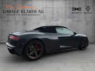 Audi R8 Spyder RWD S-Tronic