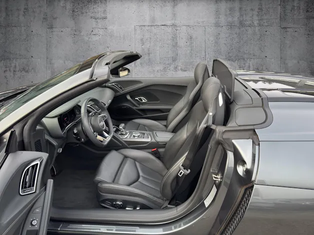 Audi R8 Spyder RWD S-Tronic