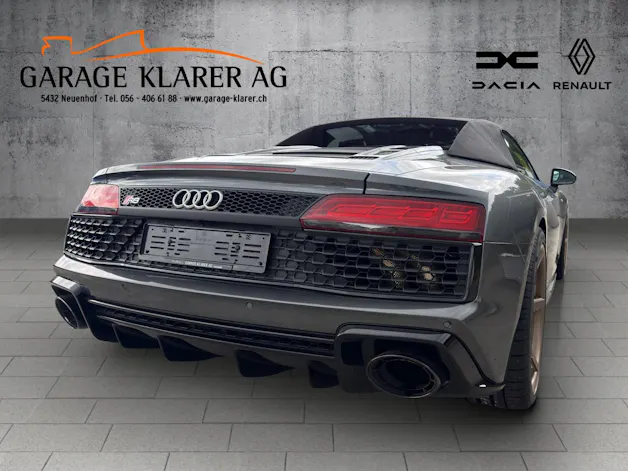 Audi R8 Spyder RWD S-Tronic