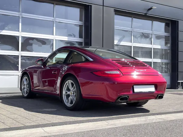 Porsche 911 Targa 4