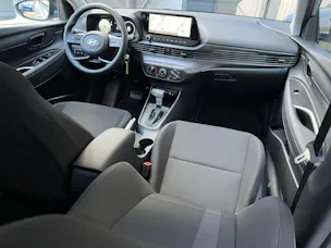Hyundai i20 1.0 T-GDi Amplia DCT