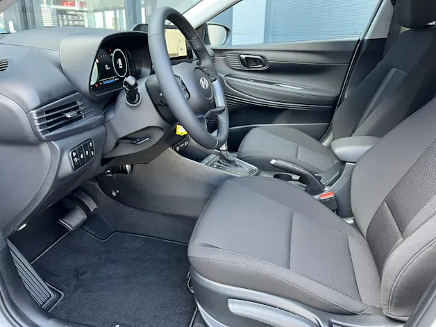 Hyundai i20 1.0 T-GDi Amplia DCT