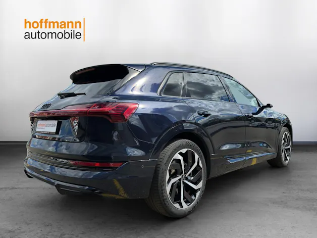 Audi e-tron 55 S Line Black Edition quattro