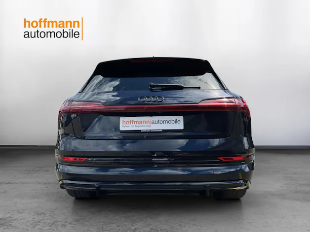 Audi e-tron 55 S Line Black Edition quattro