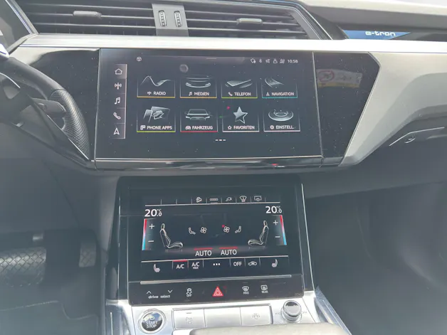 Audi e-tron 55 S Line Black Edition quattro