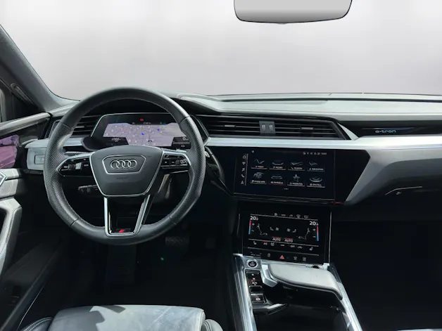 Audi e-tron 55 S Line Black Edition quattro