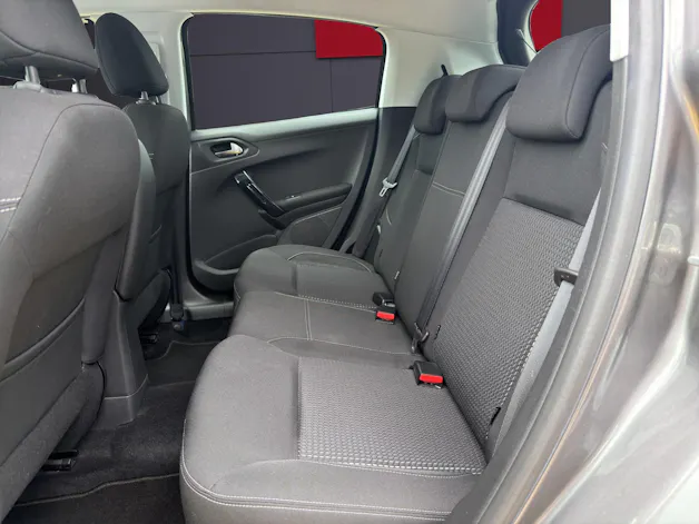 PEUGEOT 208 1.2 Allure