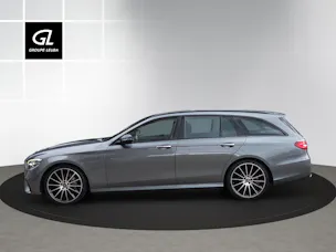 Mercedes-Benz E 220 d T AMG Line 9G-Tronic