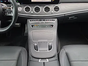 Mercedes-Benz E 220 d T AMG Line 9G-Tronic