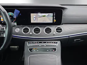 Mercedes-Benz E 220 d T AMG Line 9G-Tronic