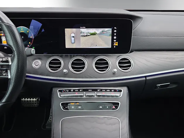 Mercedes-Benz E 220 d T AMG Line 9G-Tronic