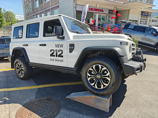 BAW 212 2.0 TCI 4WD